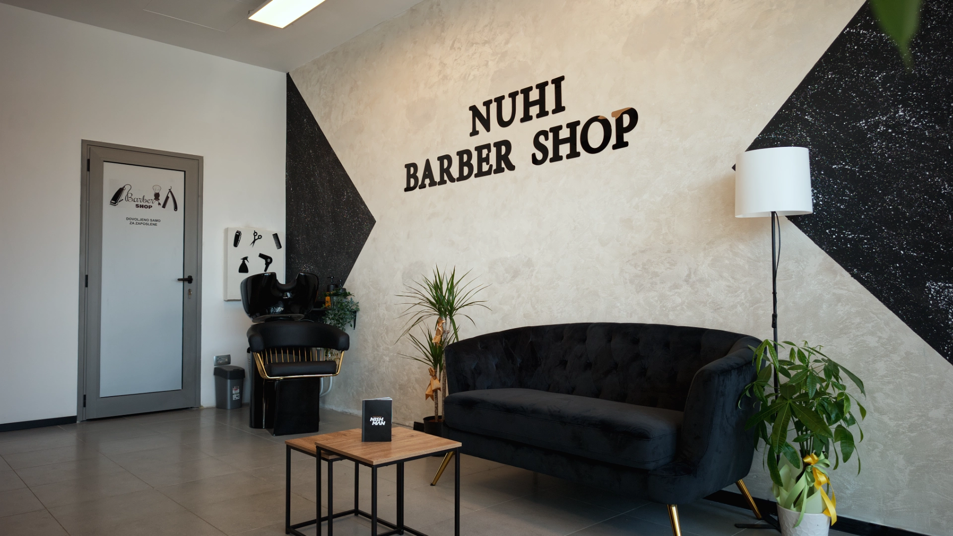 Barbershop Nuhi - Brivski salon Kozina - napis